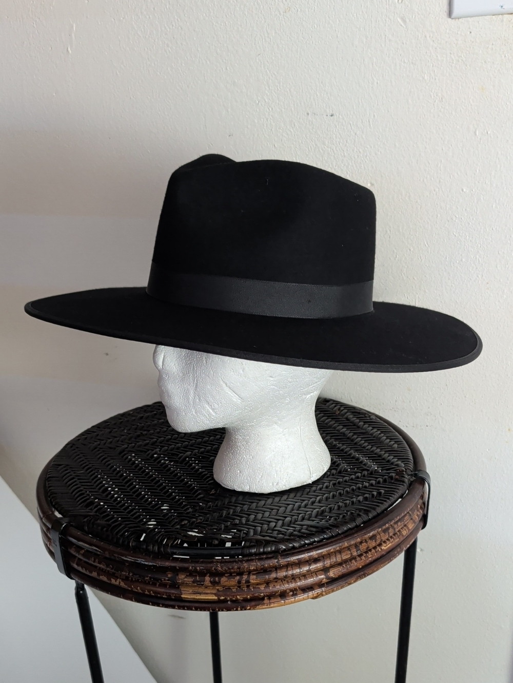 Lack of Color Black Hat Women Size S